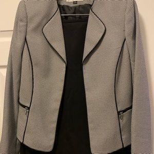 New Tahari Suit and Skirt